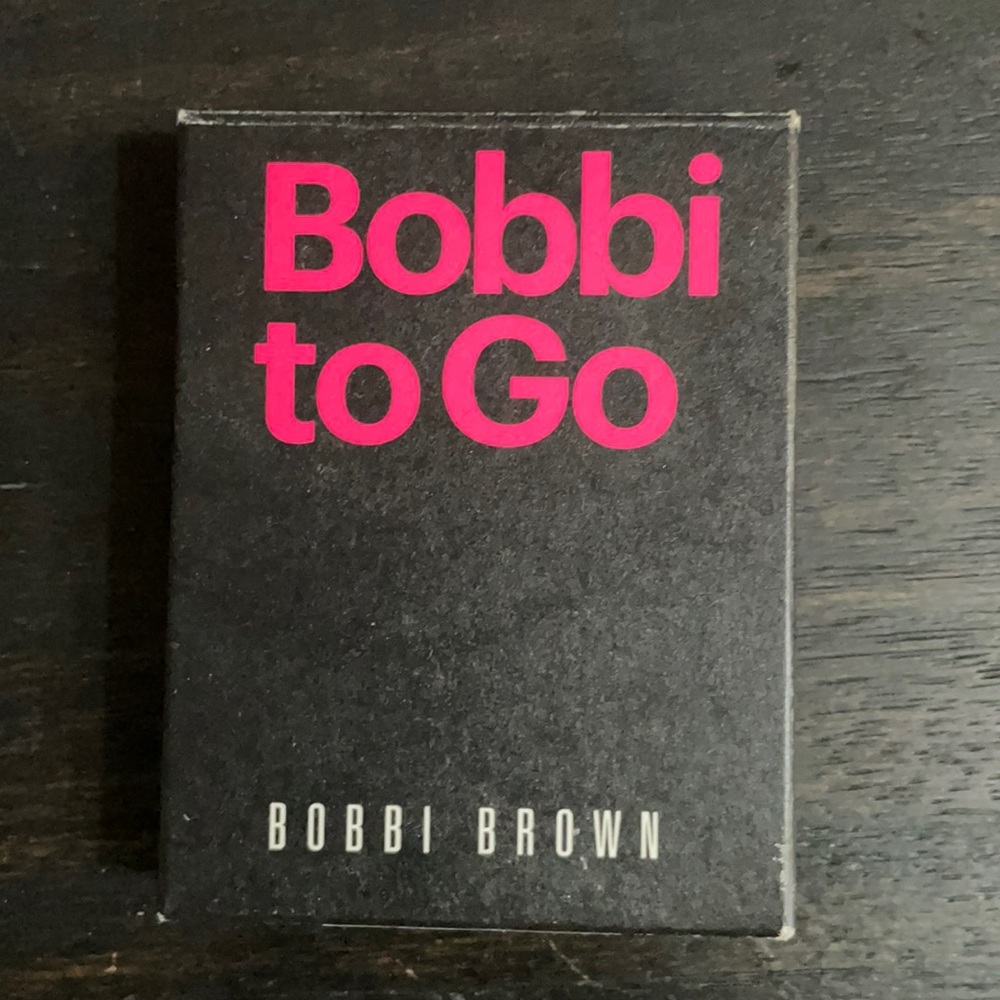 Bobbi to Go eyeshadow and mascara